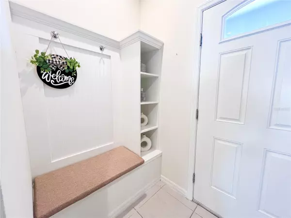 Kissimmee, FL 34747,2442 DUBAI ST