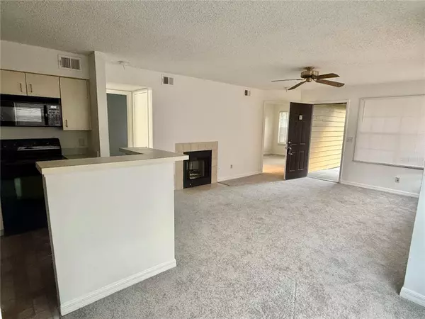 Altamonte Springs, FL 32701,365 FORESTWAY CIR #101