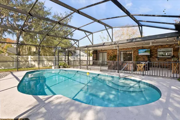 Deltona, FL 32738,2047 ROCKY HILL DR