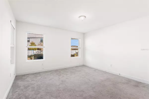 Lutz, FL 33558,1848 OAK HAMMOCK CT