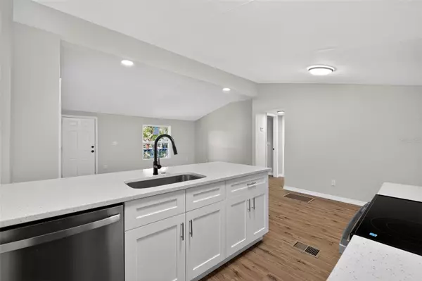 Lakeland, FL 33809,749 SADDLEWOOD BLVD