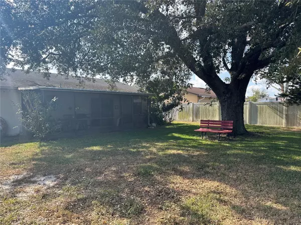 Kissimmee, FL 34758,746 MADERIA CT