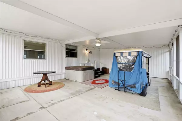 Tavares, FL 32778,1312 APACHE CIR