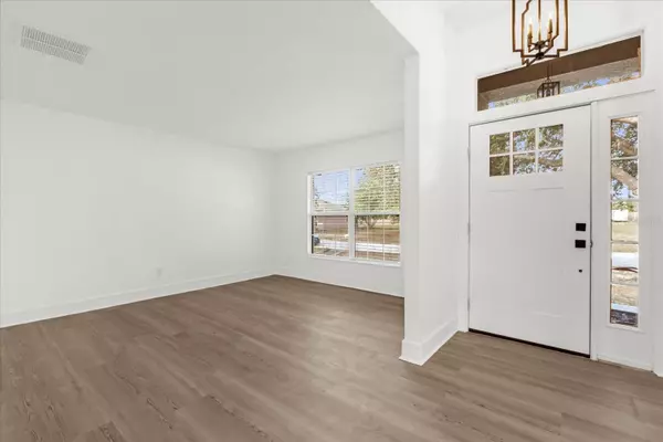 Haines City, FL 33844,117 SANDERLING DR