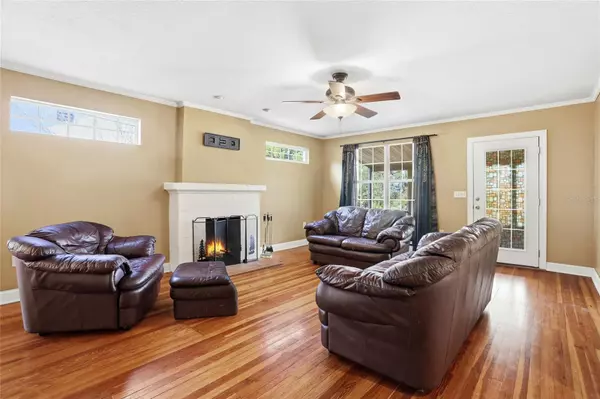 Lake Wales, FL 33853,904 CARLTON AVE