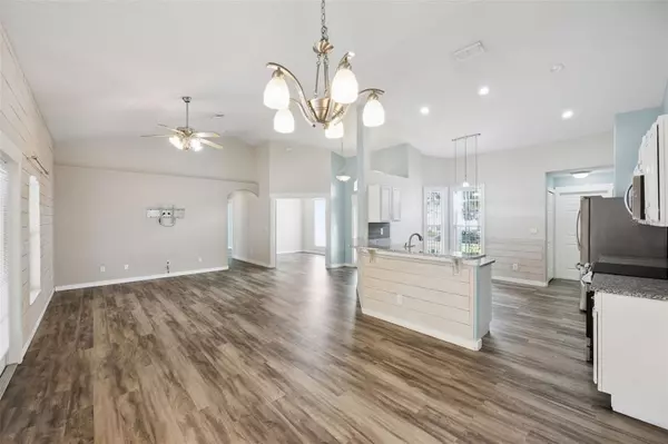 Clermont, FL 34711,2716 CEDARIDGE CIR