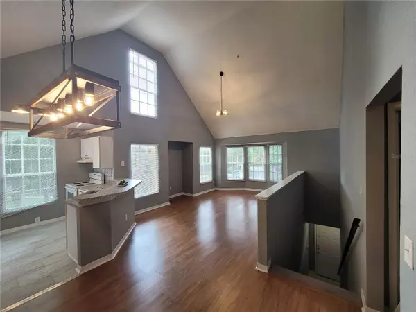 Orlando, FL 32835,6360 RALEIGH ST #1711