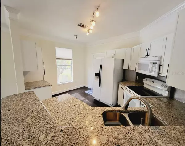 Orlando, FL 32821,8843 VILLA VIEW CIR #207