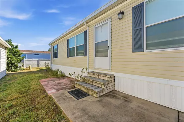 Davenport, FL 33897,50989 HIGHWAY 27 #204