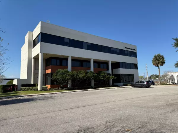 Lake Wales, FL 33853,100 W STUART AVE