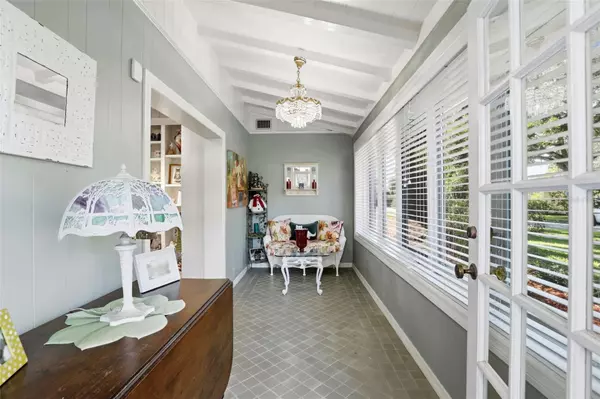 Orlando, FL 32804,1815 AMHERST AVE