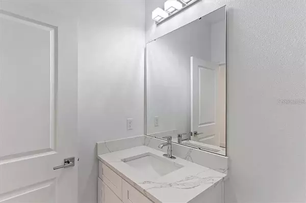 Orlando, FL 32805,2717 ALAMO DR