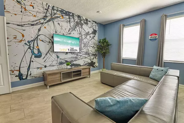 Kissimmee, FL 34746,4553 TARGET BLVD