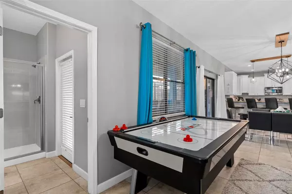 Davenport, FL 33896,9020 SHADOW MOUNTAIN ST