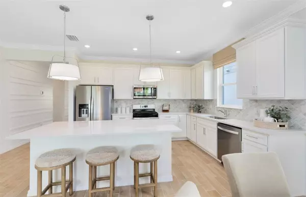 Apopka, FL 32712,3963 MEANDERING BAY DR