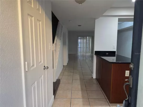 Orlando, FL 32812,1930 CONWAY RD #2