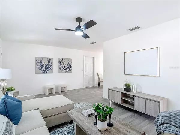 Tampa, FL 33617,10017 N HARTTS DR