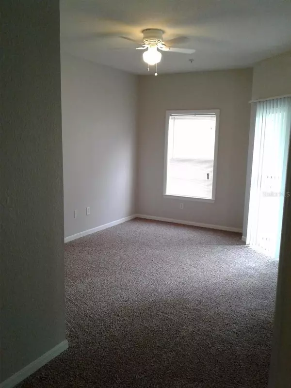 Orlando, FL 32839,3757 CONROY RD #2533