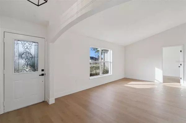 Deltona, FL 32738,2437 AINSWORTH AVE