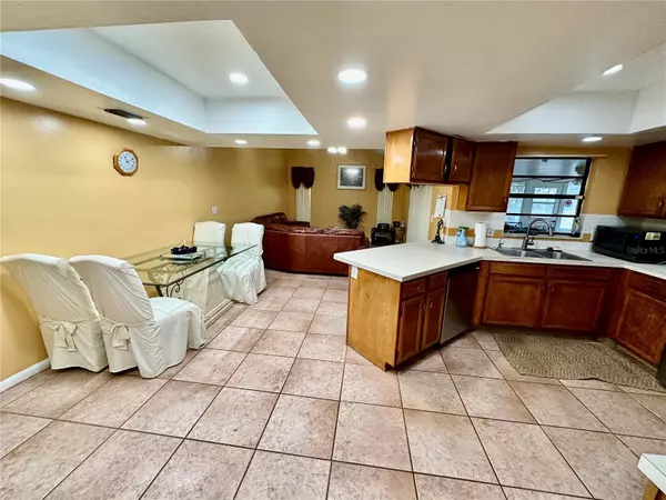 Orlando, FL 32818,2903 SILVER RIDGE DR