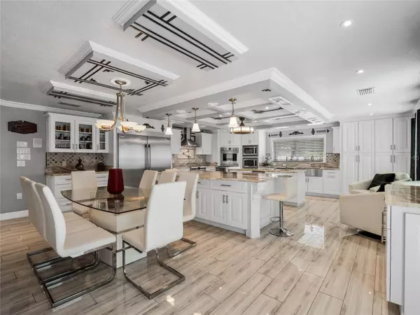 Orlando, FL 32819,8162 OAK PARK RD