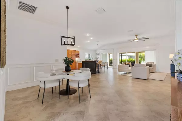 The Villages, FL 32163,5810 PENNEY LN