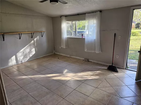 Sanford, FL 32771,814 ROSALIA DR