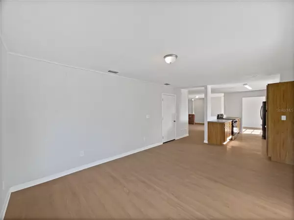 Ocala, FL 34470,1916 NE 10TH ST