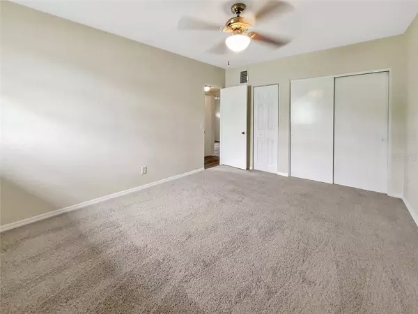 Bradenton, FL 34207,5812 22ND ST W