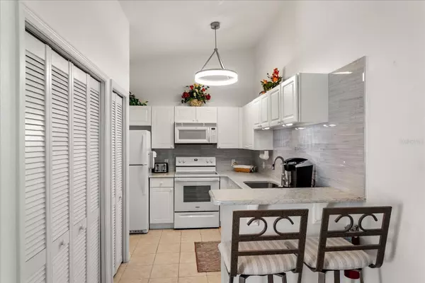 Kissimmee, FL 34747,8842 GRAND PALMS CIR #B