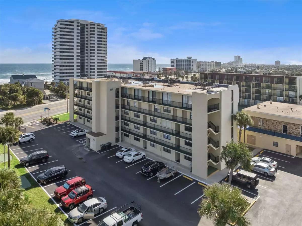 Daytona Beach, FL 32118,1441 N ATLANTIC AVE #315