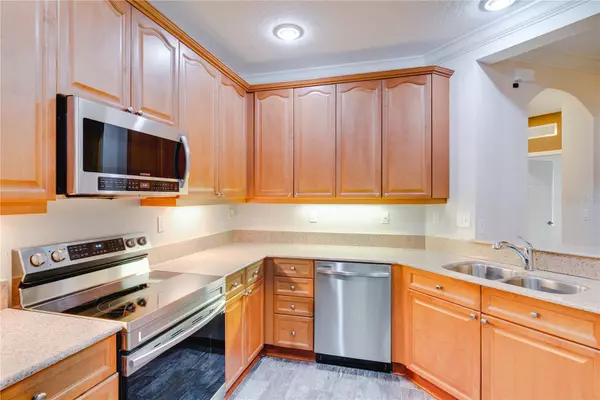 Windermere, FL 34786,11565 MIZZON DR #101/808