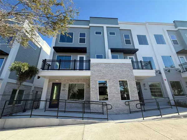 917 CITY WALK LN, Oviedo, FL 32765