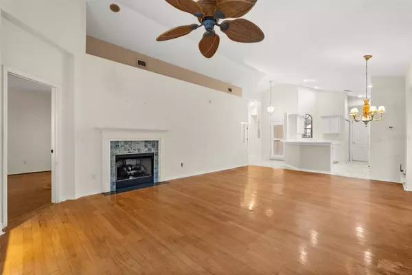 Mount Dora, FL 32757,9071 SAINT ANDREWS WAY