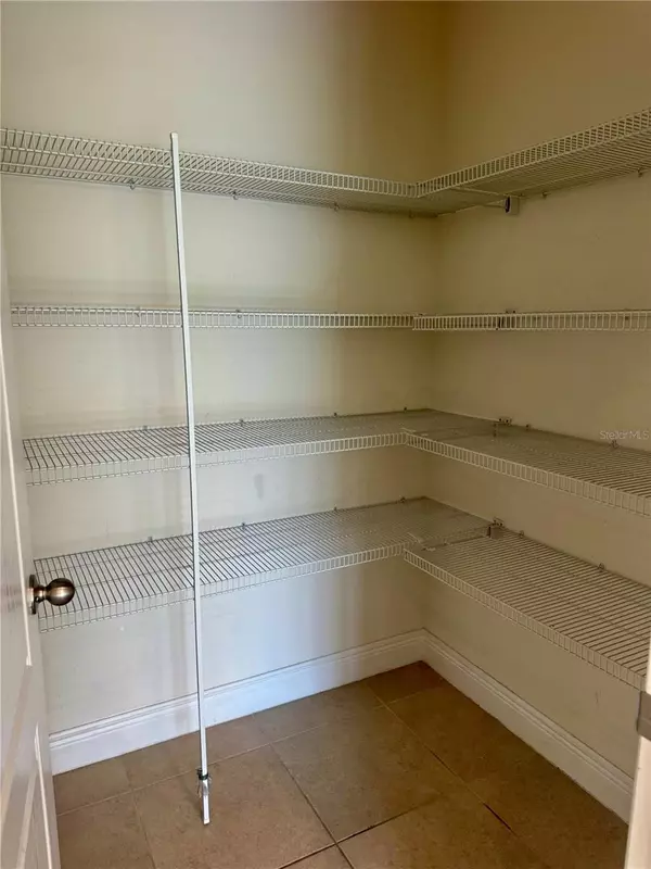 Winter Park, FL 32792,7629 ALOMA PINES CT