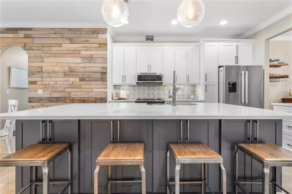 Oviedo, FL 32765,304 OLD ALEMANY PL