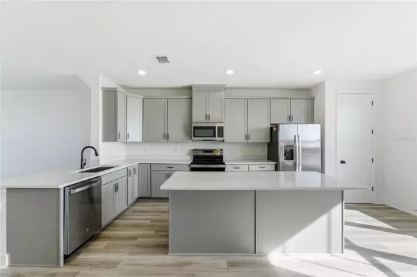 Winter Garden, FL 34787,15058 GROVE LAKE DR