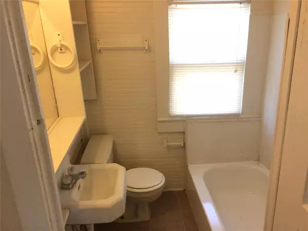 Leesburg, FL 34748,114 N CHESTER ST