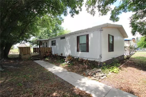 1086 CASEY LN, Okeechobee, FL 34974