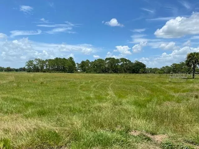 240 MOSE GRADE RD, Okeechobee, FL 34974