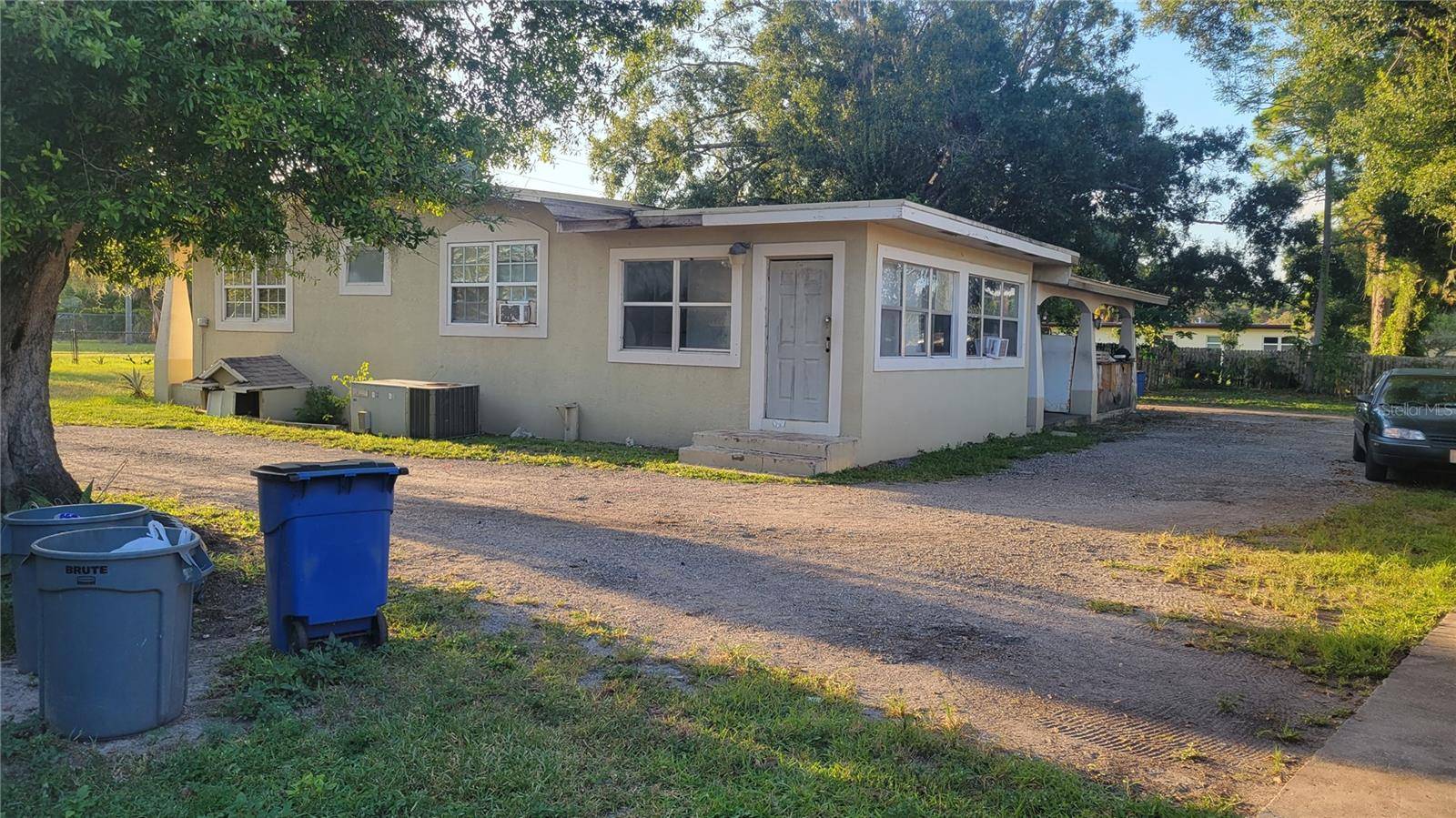 Okeechobee, FL 34972,104 NE 6TH AVE
