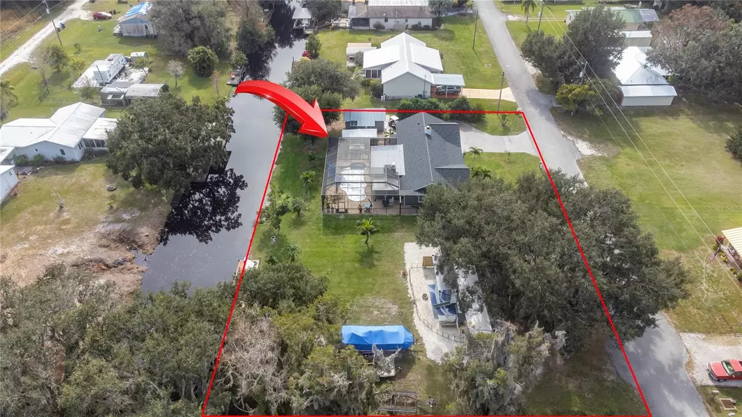 1332 N OAK RIDGE DR, Lorida, FL 33857