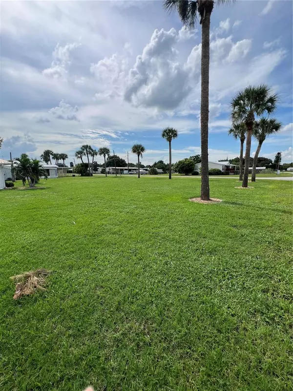 24TH ST, Okeechobee, FL 34974