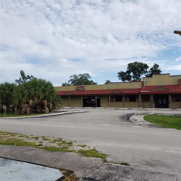 102 SW 14 ST, Okeechobee, FL 34974