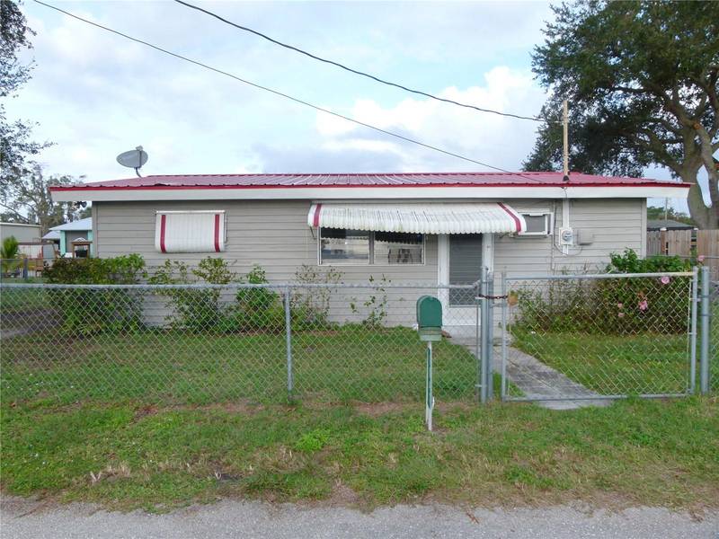 1047 5TH ST, Okeechobee, FL 34974