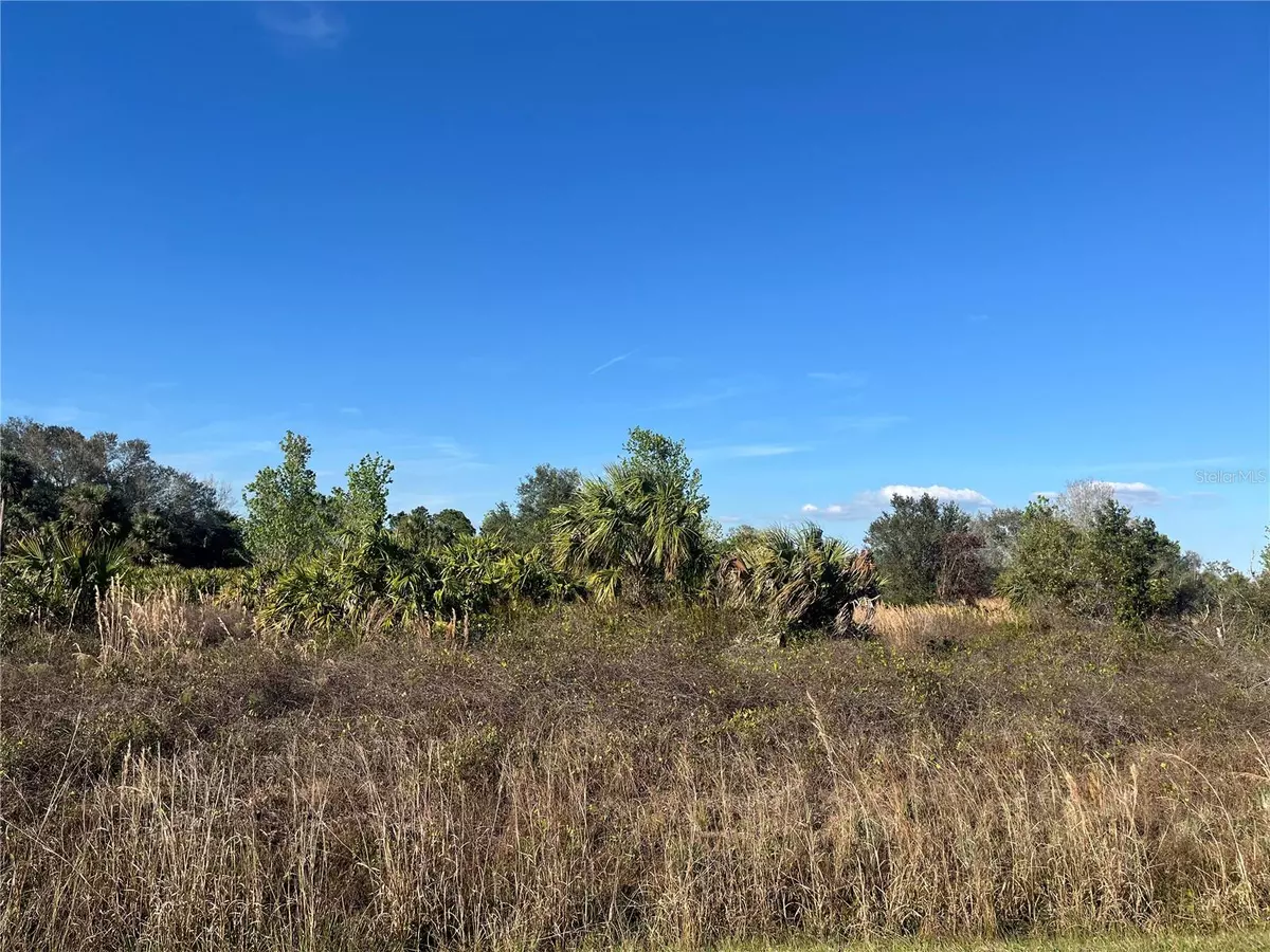 Okeechobee, FL 34972,14675 NW 270TH ST