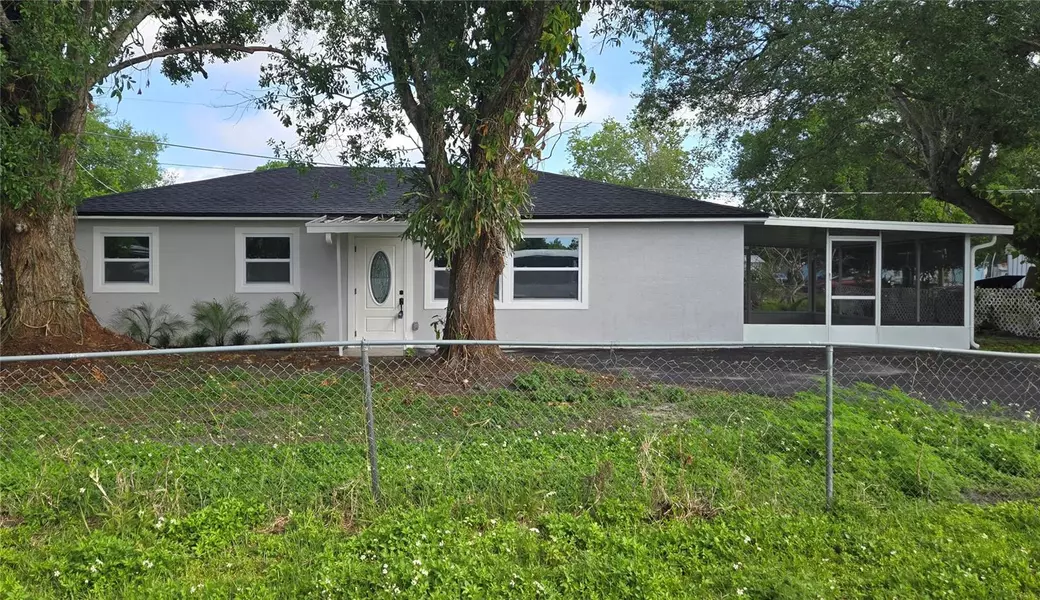 6545 NE 7TH LN, Okeechobee, FL 34974