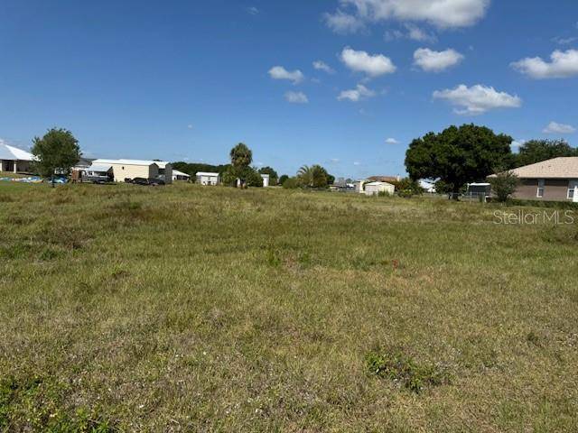 Okeechobee, FL 34974,625 SW 86TH TER
