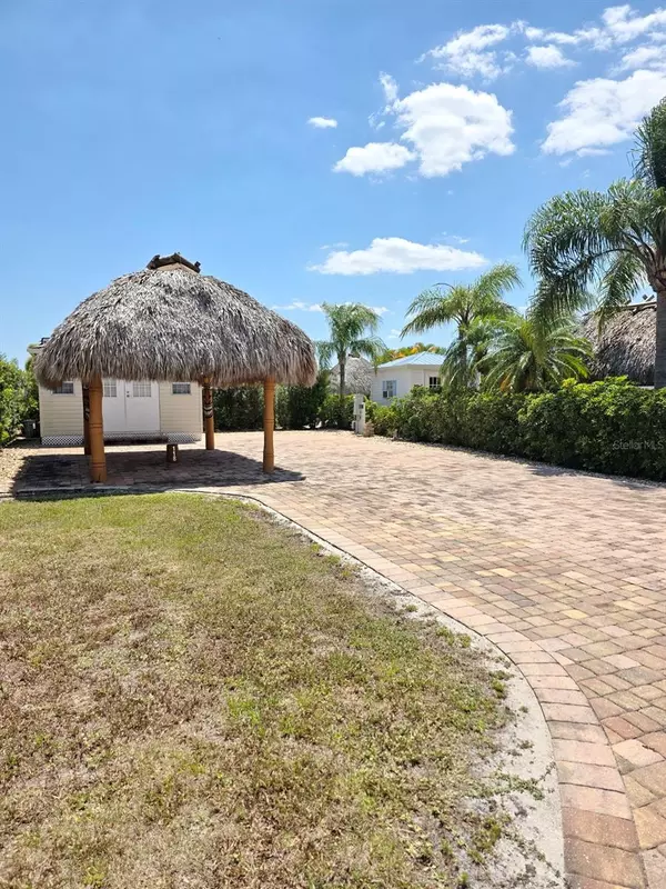 Okeechobee, FL 34974,516 SW 38TH TRCE #118