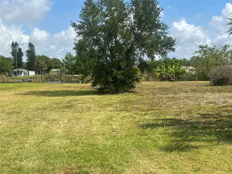 1145 FRIENDSHIP LANE #40, Moore Haven, FL 33471